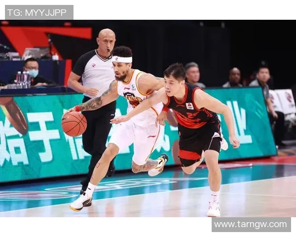 广州篮球队与深圳篮球队耐力对决赛后分析与总结 广州篮球队与深圳篮球队耐力对决赛后分析与总结