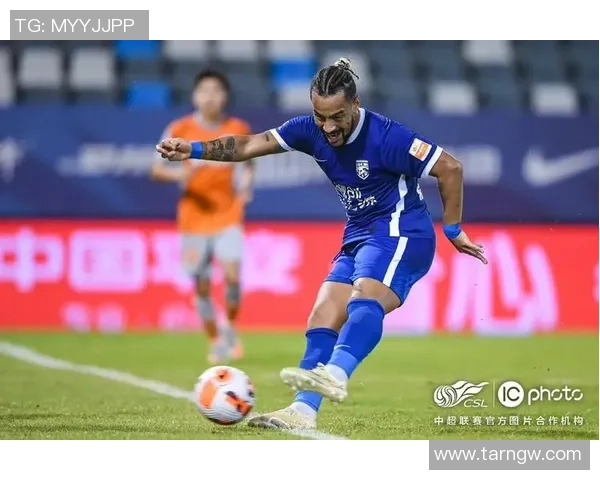 武汉足球队强势领跑冠军赛积分榜98分稳居第一 武汉足球队强势领跑冠军赛积分榜98分稳居第一